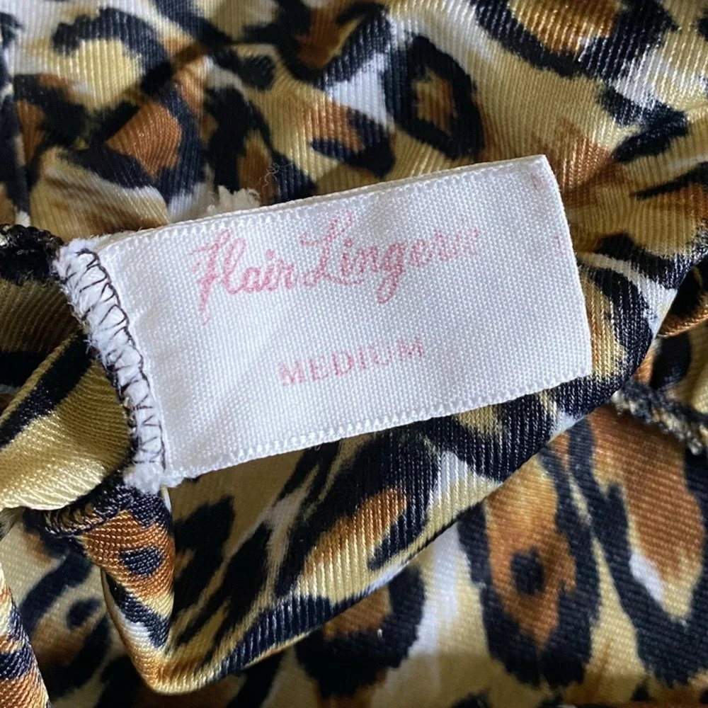 Vintage Leopard Print Nylon‎ Chemise Top Tank with Side Slits Women's Medium
